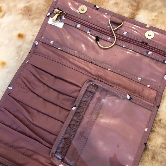 Cosmetic hanging bag - Picture 5 of 6